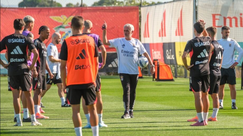 José Mourinho viu o grupo aumentar