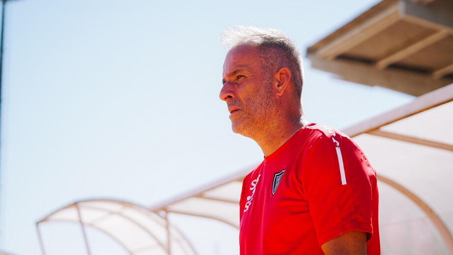 Sérgio Fonseca prepara estreia ao leme da equipa principal