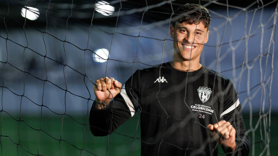 Gonçalo Luís vai reencontrar Martim Fernandes no Celoricense-FC Porto