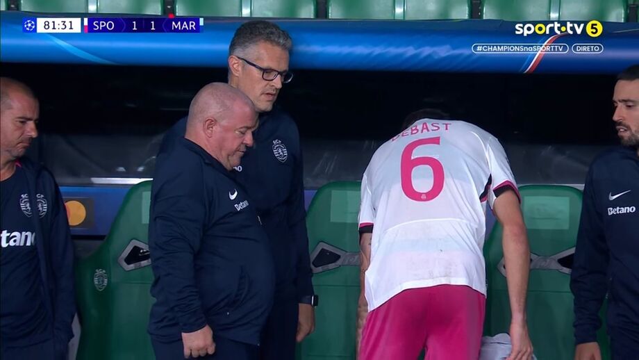 Debast lesionado no jogo entre o Sporting e o Marselha
