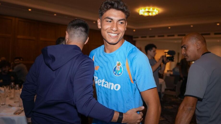 Martim Cunha esteve no estágio da equipa principal portista, na Áustria