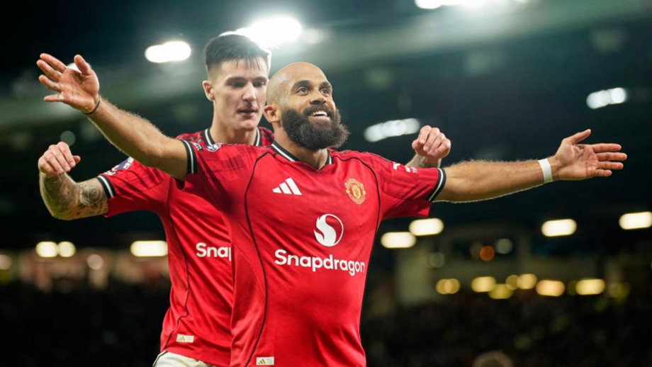 Mbeumo bisou em Old Trafford