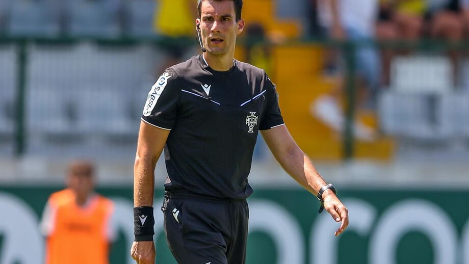Bruno Costa dirige o Alverca-Sporting