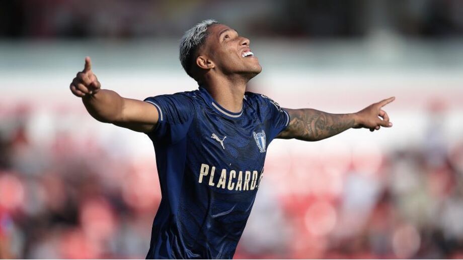 Sorriso, extremo do Famalicão