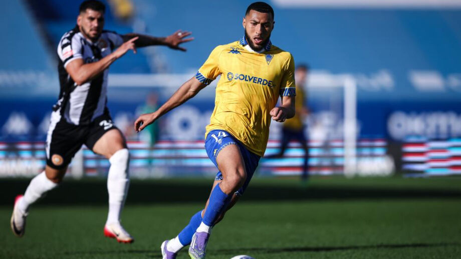 Begraoui em ação contra o Nacional