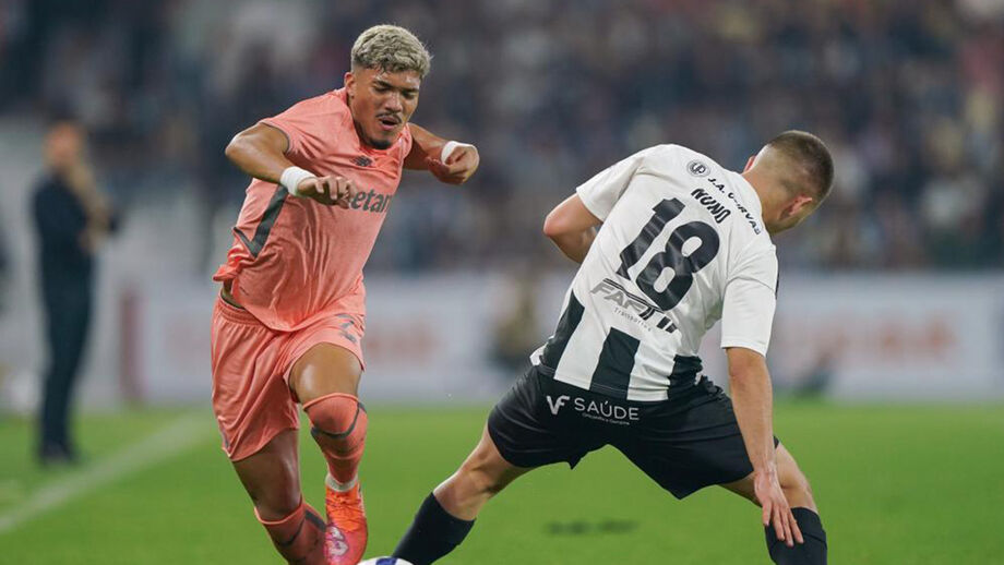 William Gomes ameaça titularidade de Borja Sainz no FC Porto