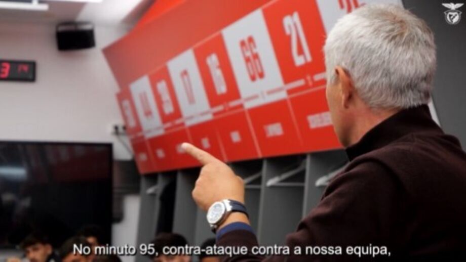 Treinador do Benfica até falou em castelhano na homenagem ao central pelos 250 jogos de águia ao peito