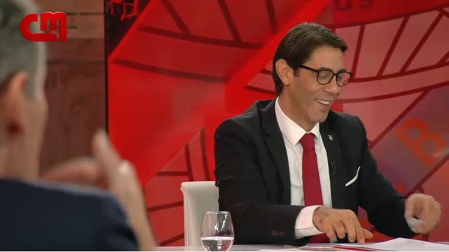 Momento no debate entre os candidatos à presidência do Benfica