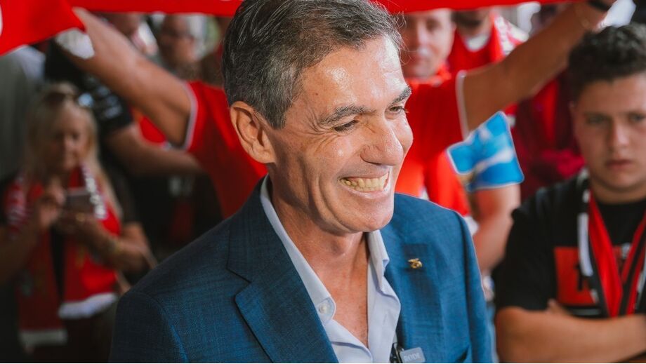 Noronha Lopes com apoiantes em Barcelos
