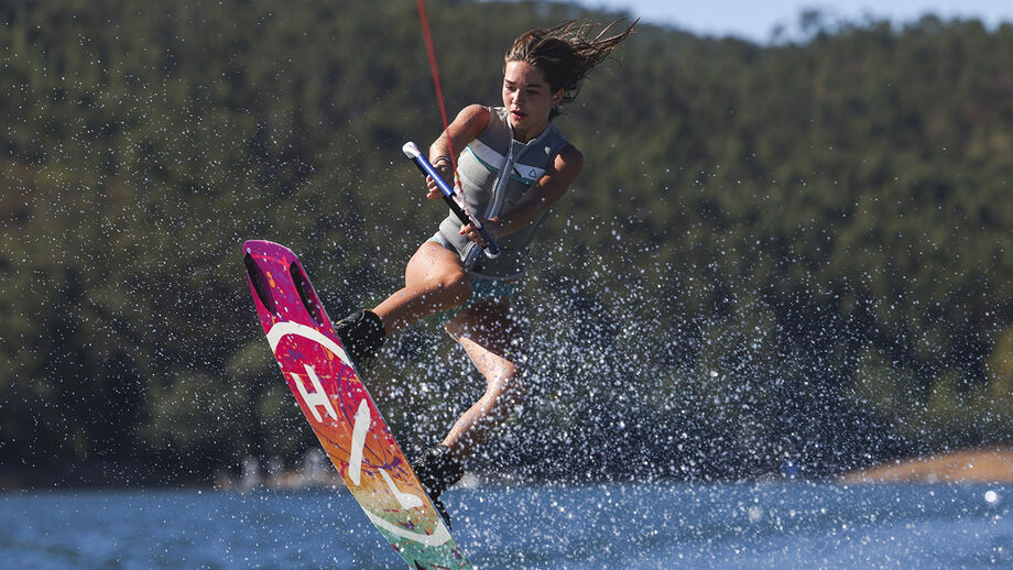 Campeões nacionais de Wakeboard, Wakesurf e Wakeskate coroados na Praia Fluvial do Trízio