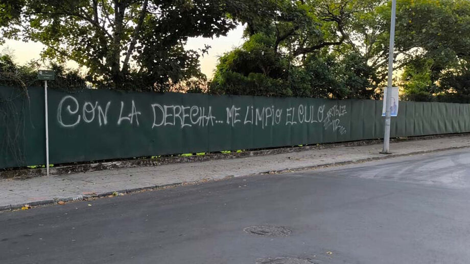 Vedação da Academia do V. Guimarães vandalizada