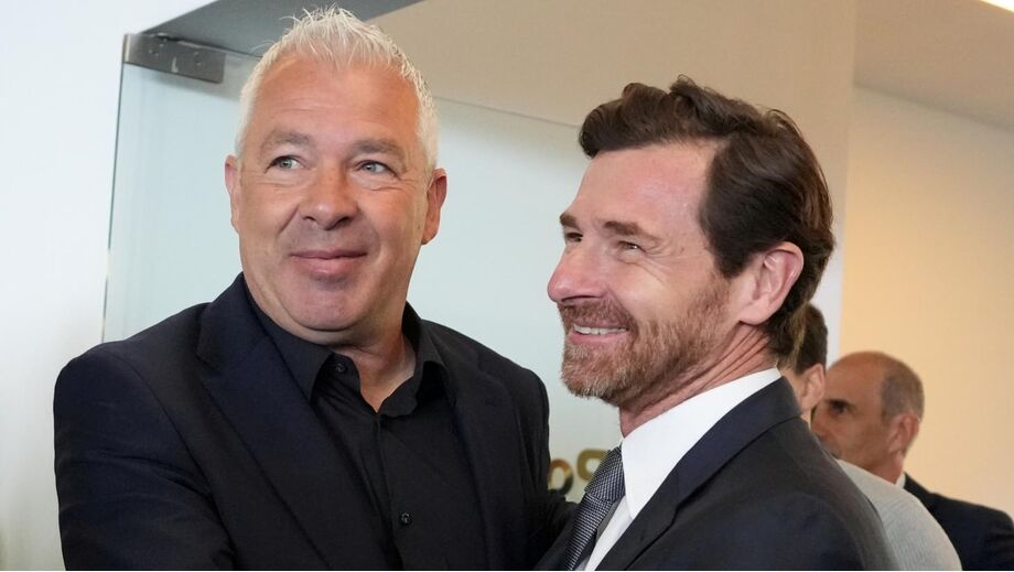 André Villas-Boas e o FC Porto homenageiam Jorge Costa