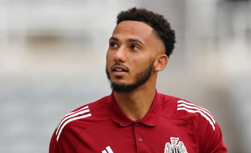 Lloyd Kelly revela em quem se inspira