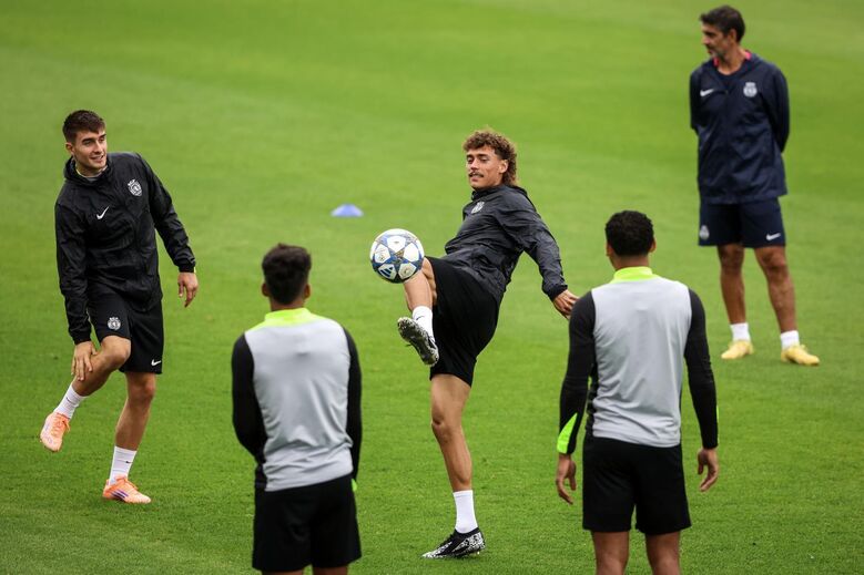 Ricardo Mangas no treino do Sporting