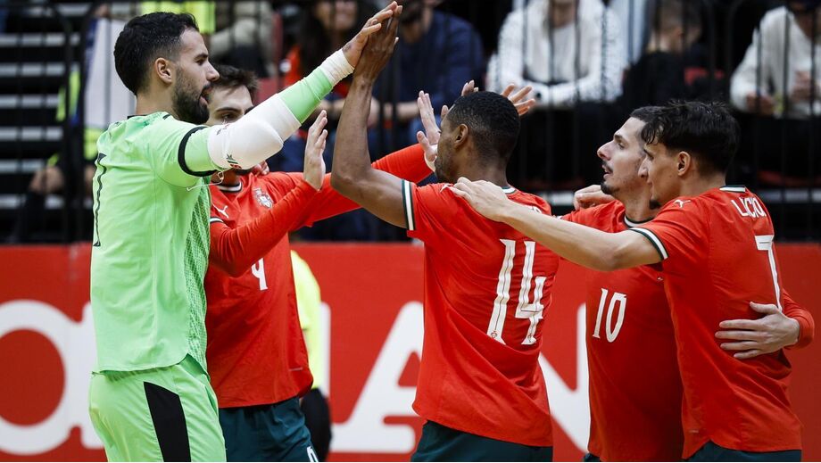 Portugal volta a levar a melhor sobre a Letónia (5-2)