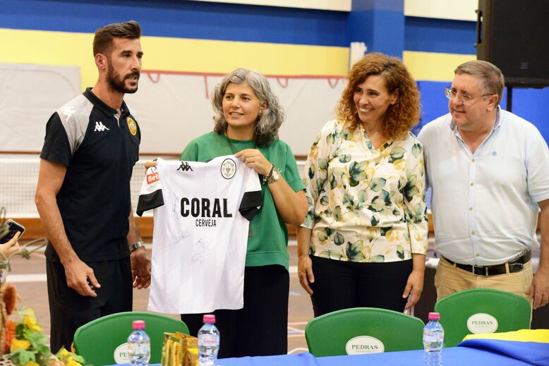 Convívio na Escola Básica e Secundária da Ponta do Sol