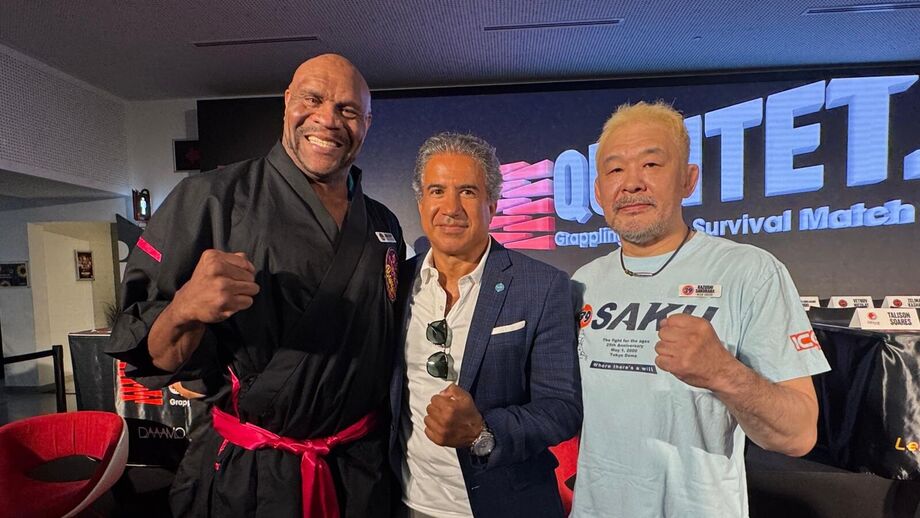 Bob Sapp, um dos nomes mais controversos do K1, Carlos Ramjanali, CEO WAKO PRO, e Sakuraba, lenda de MMA do Japâo