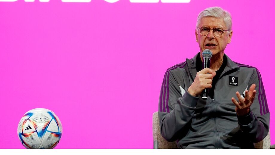 Wenger é atualmente o chefe do desenvolvimento global do futebol da FIFA