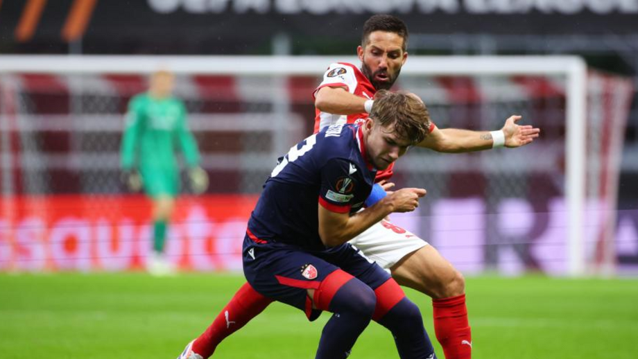 O jogo entre Sp. Braga e Estrela Vermelha