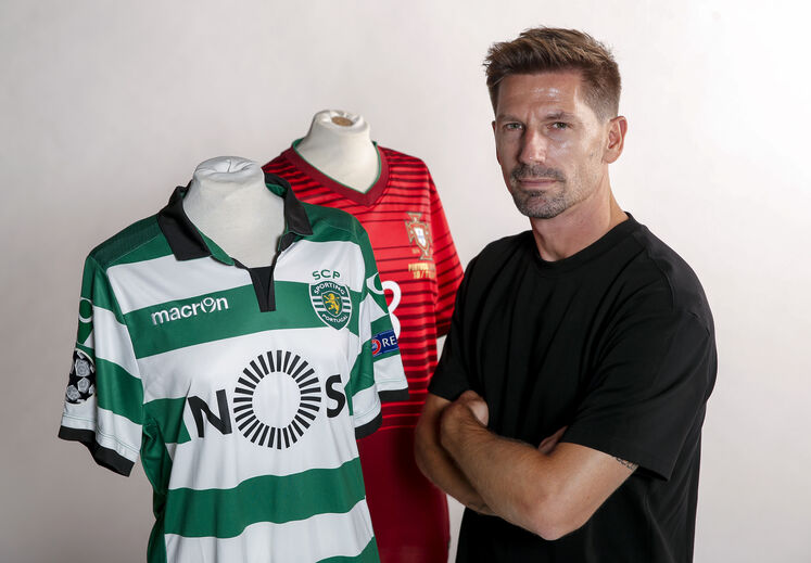 Adrien nunca escondeu o primeiro e grande amor - pintado a verde e branco!