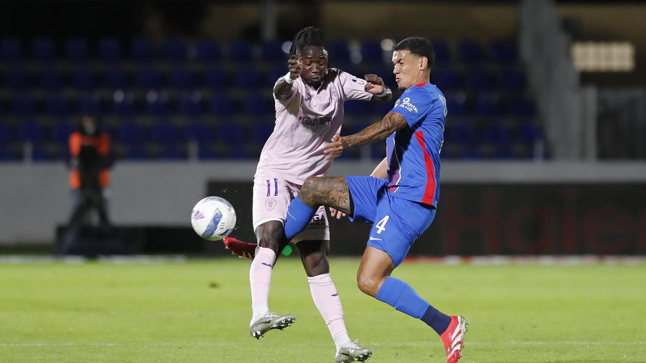 Joelson Fernandes treina condicionado no Gil Vicente após lesão no pulso