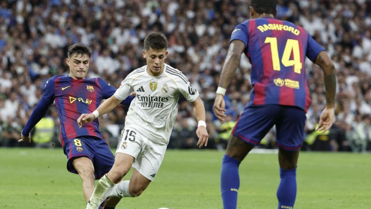 Güler em ação frente ao Barcelona