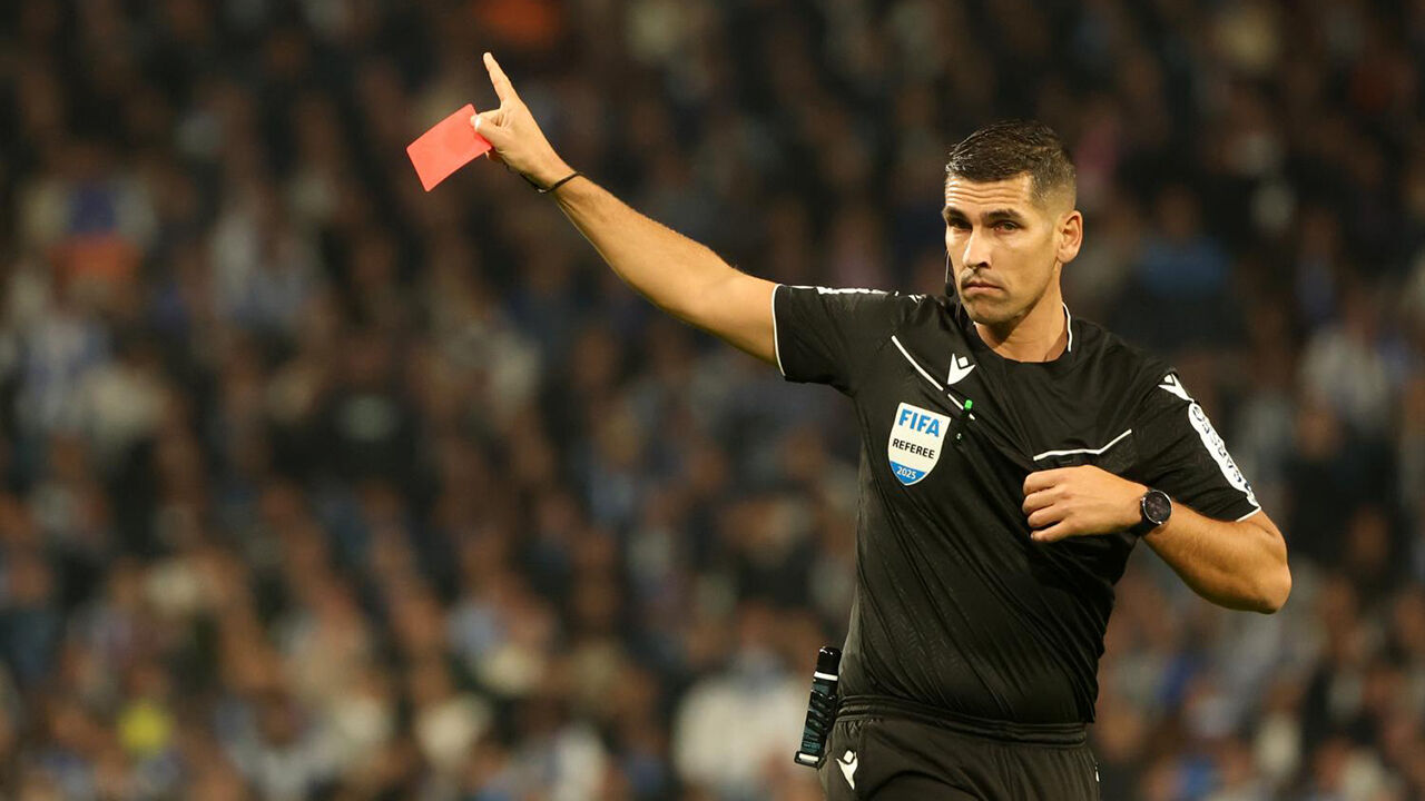 Fábio Veríssimo expulsou delegado ao jogo dos dragões