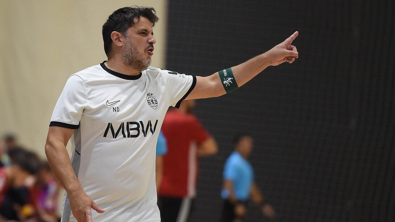 Nuno Dias alerta para o foco no AEK antes de pensar no Benfica