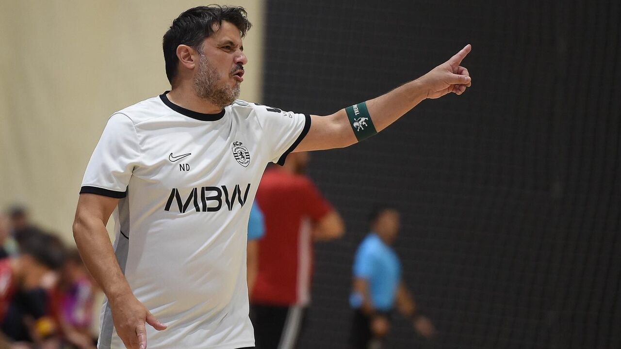 Nuno Dias alerta para o foco no AEK antes de pensar no Benfica