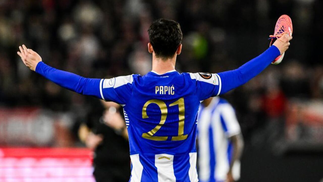 Prpic lamenta empate, apesar da superioridade do FC Porto no jogo com o Utrecht.
