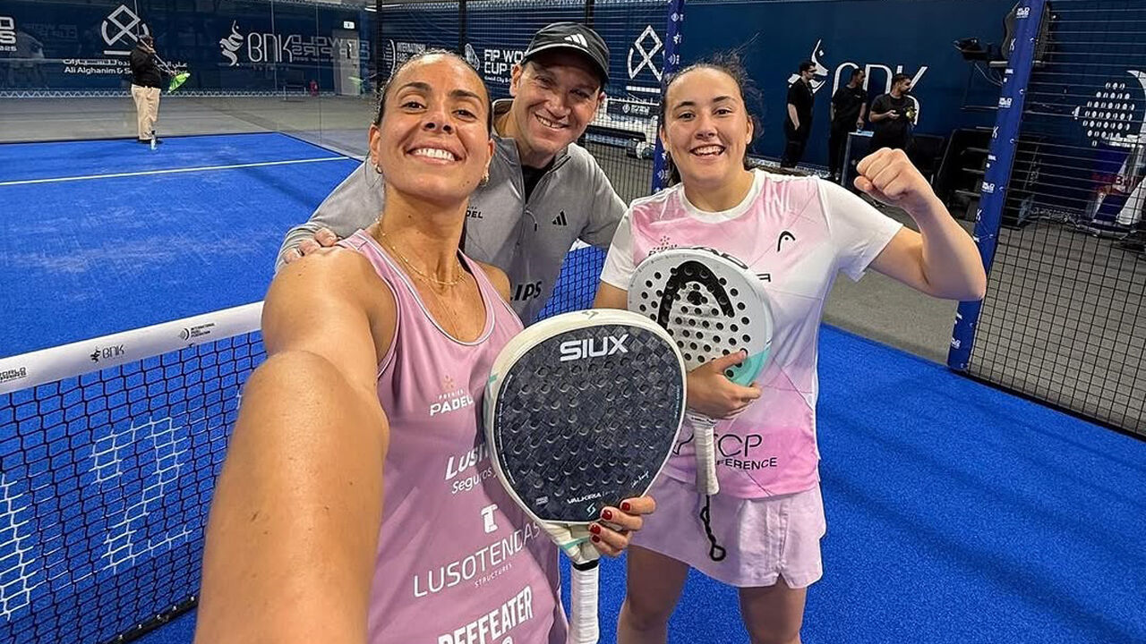 Sofia Araújo e Andrea Ustero nas meias-finais do FIP World Cup Pairs