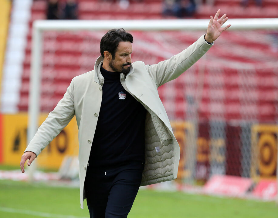 César Peixoto comenta penálti falhado contra o AVS.
