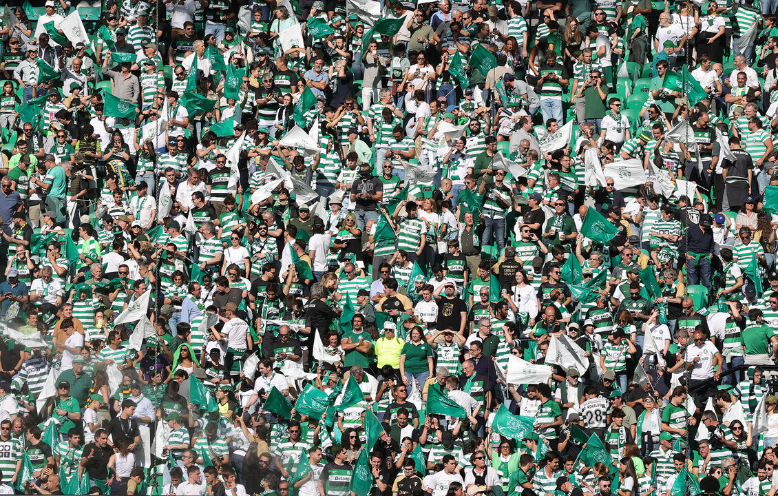 Sporting 'chama' os adeptos ao José Alvalade