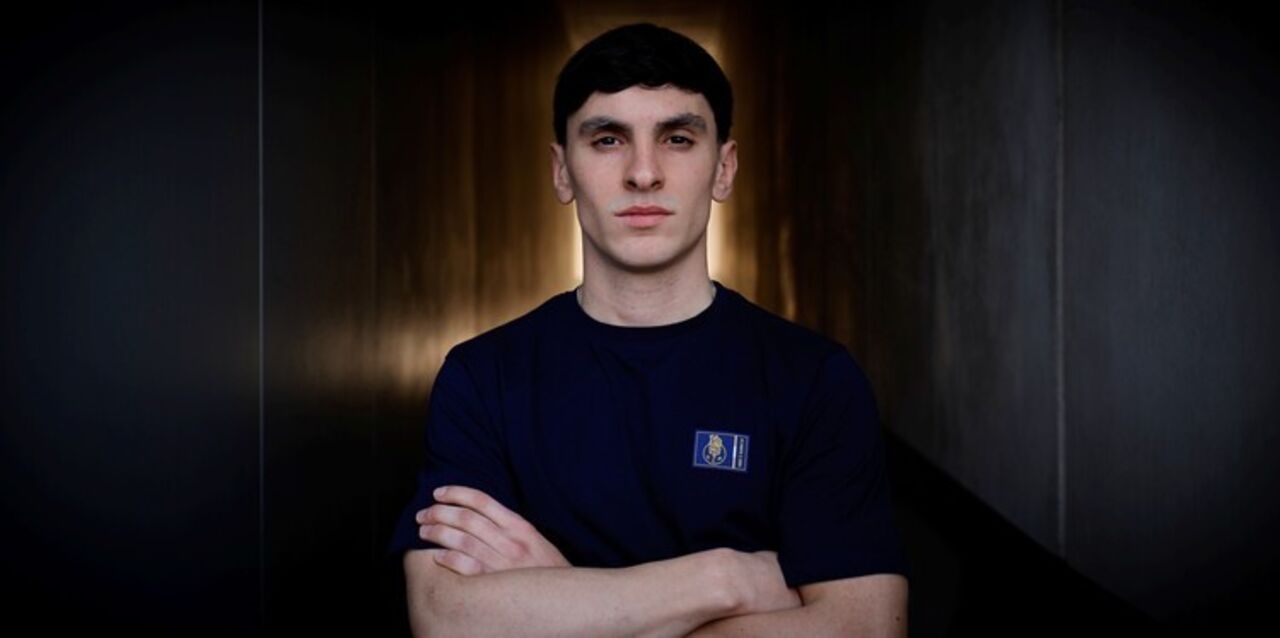 Tomás Santos renova contrato com FC Porto até 2029 após títulos europeus