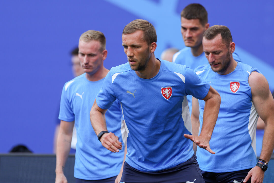 Capitão da Rep. Checa revela depressão e insónia em autobiografia