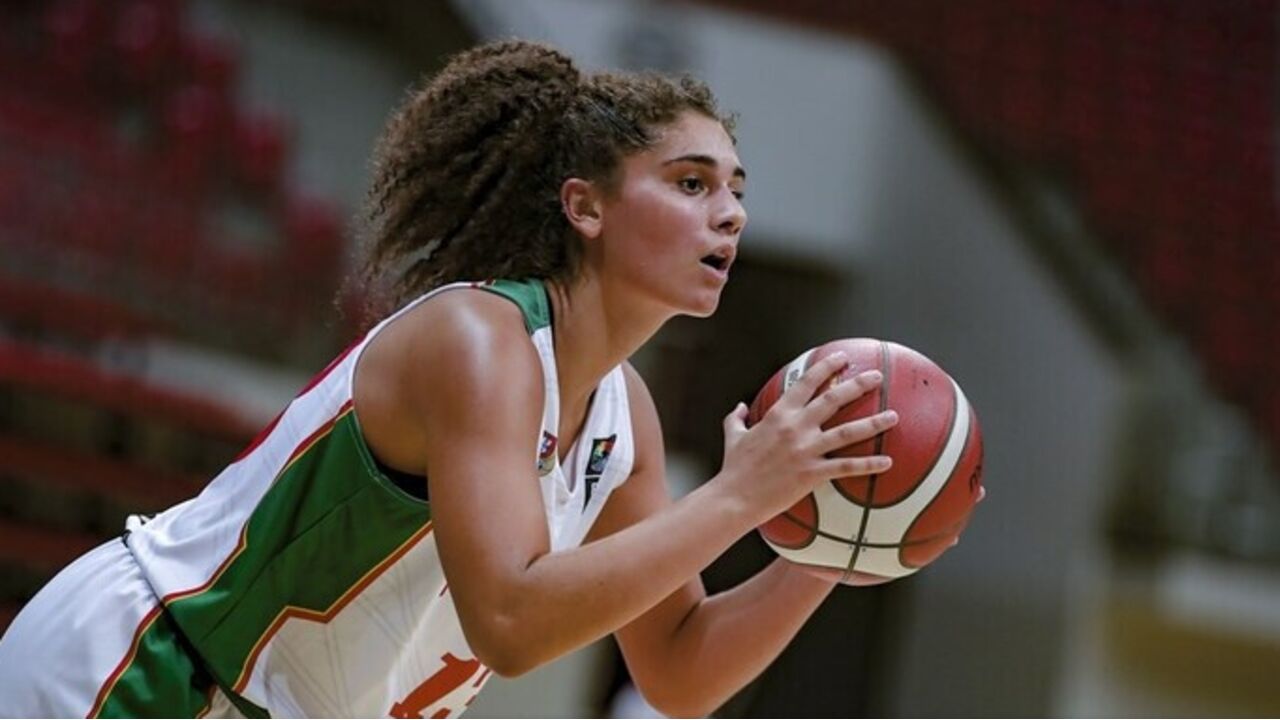 Sara Guerreiro confiante para ajudar a seleção frente à Sérvia e Islândia.
