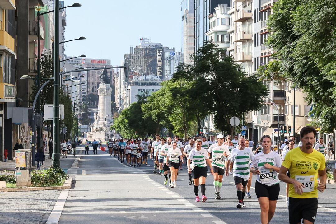 Corrida do Sporting anima as ruas de Lisboa