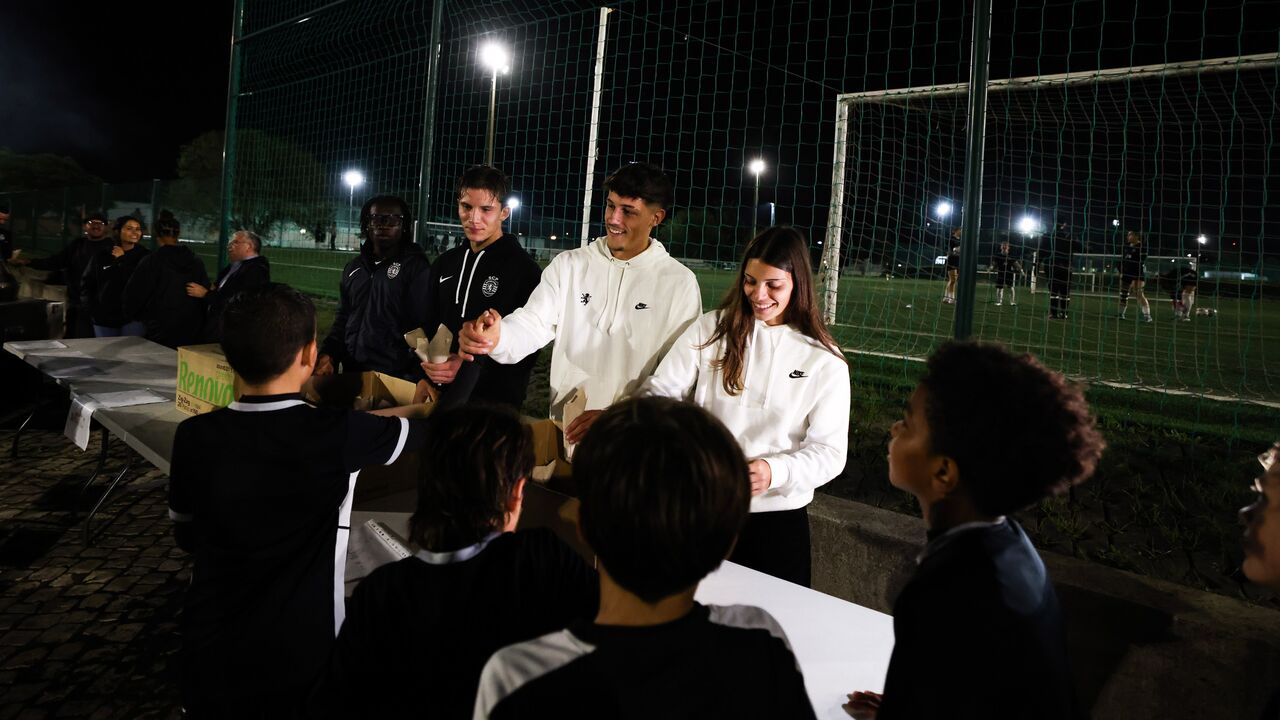 Sporting celebra São Martinho no Pólo EUL com Rafael Nel e a família.
