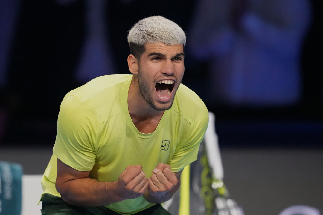 Alcaraz garante liderança do ranking mundial após vitória contra Musetti em Turim