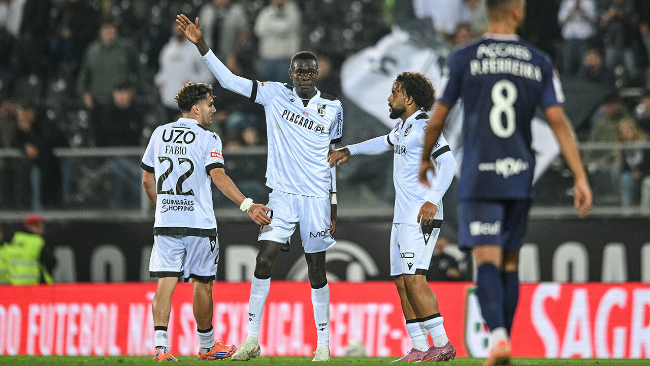 Vitória procura estabilidade em Guimarães após triunfo em Tondela