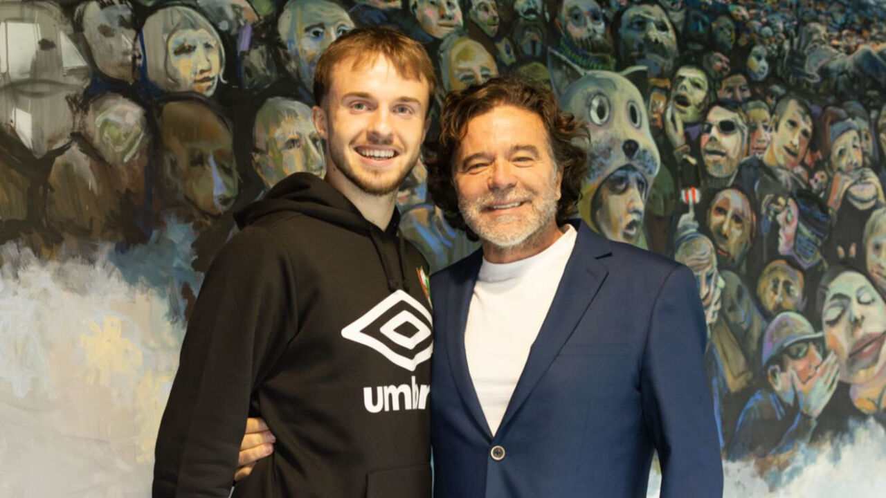 Georgii Tunguliiadi com Paulo Lopo, presidente do E. Amadora 