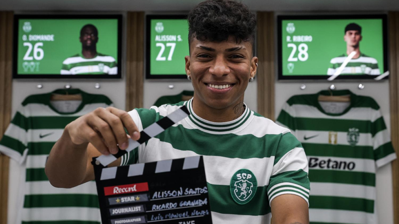 Alisson em entrevista exclusiva a Record