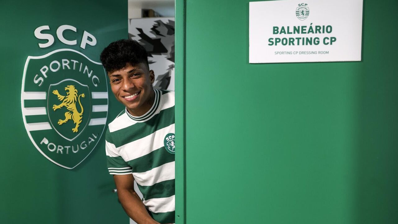 Alisson, extremo do Sporting, em entrevista exclusiva a Record