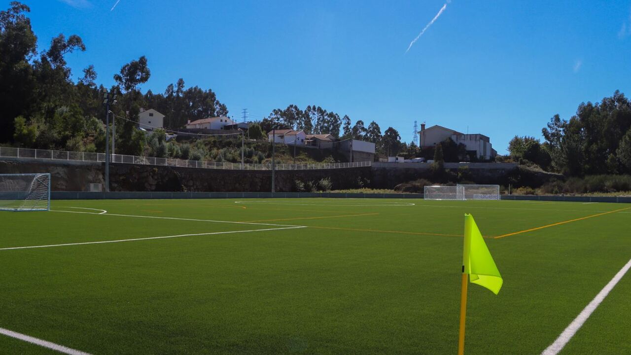 Lus. Lourosa defronta o Torreense na Taça de Portugal no Complexo Desportivo do Azevido