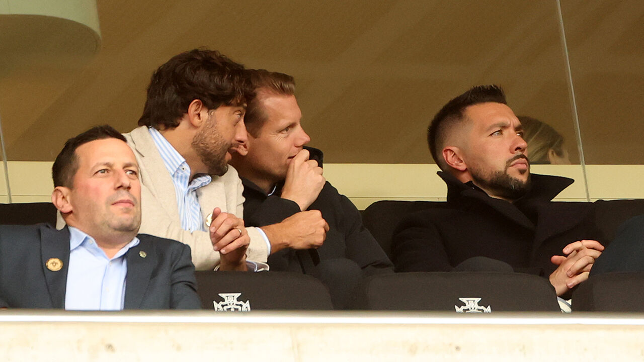 Farioli e equipa técnica assistem a jogo de Portugal no Dragão