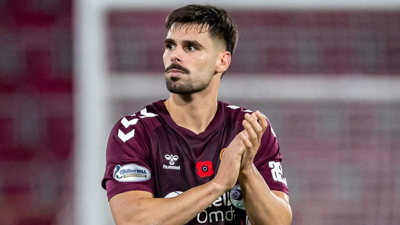 Cláudio Braga, jogador do Hearts