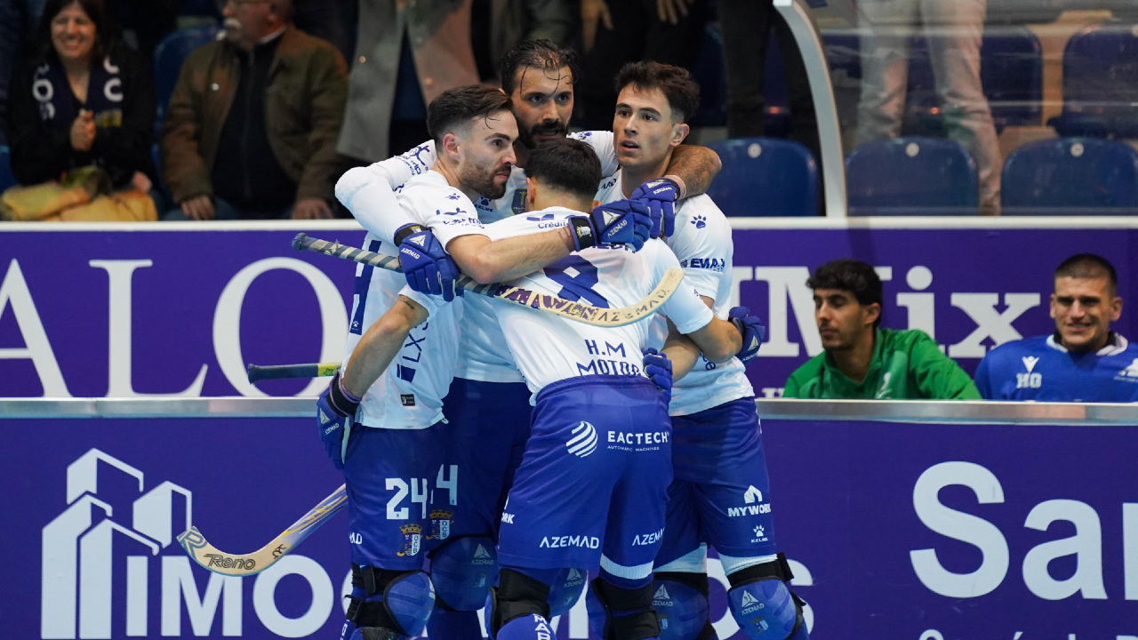 OC Barcelos celebra um triunfo em jogo de hóquei