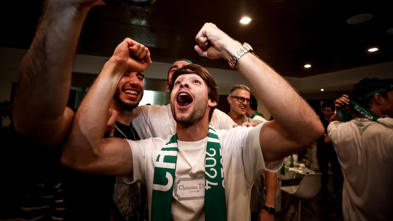 Daniel Bragança, jogador do Sporting, celebra concretização de sonho no clube