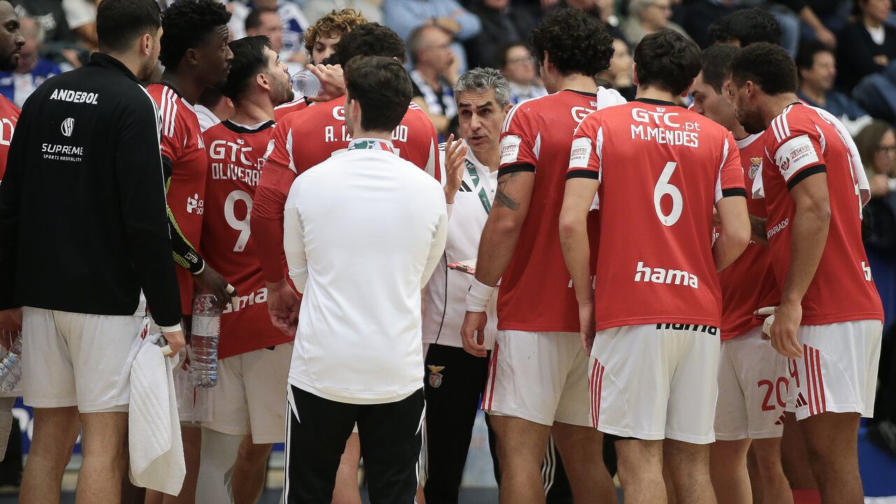 Benfica vence Belenenses em jogo equilibrado do Campeonato Placard Andebol