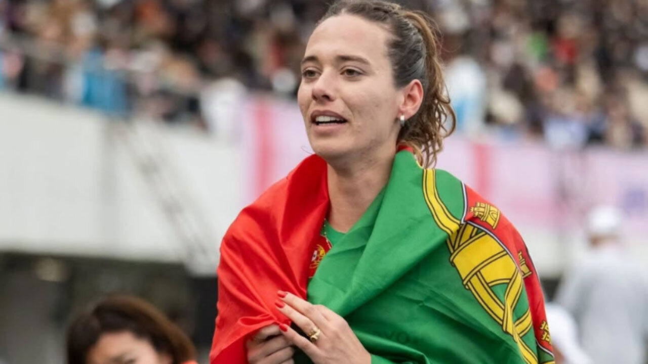 Margarida Silva conquistou medalha de ouro nos 800 metros dos Jogos Surdolímpicos Tóquio'2025